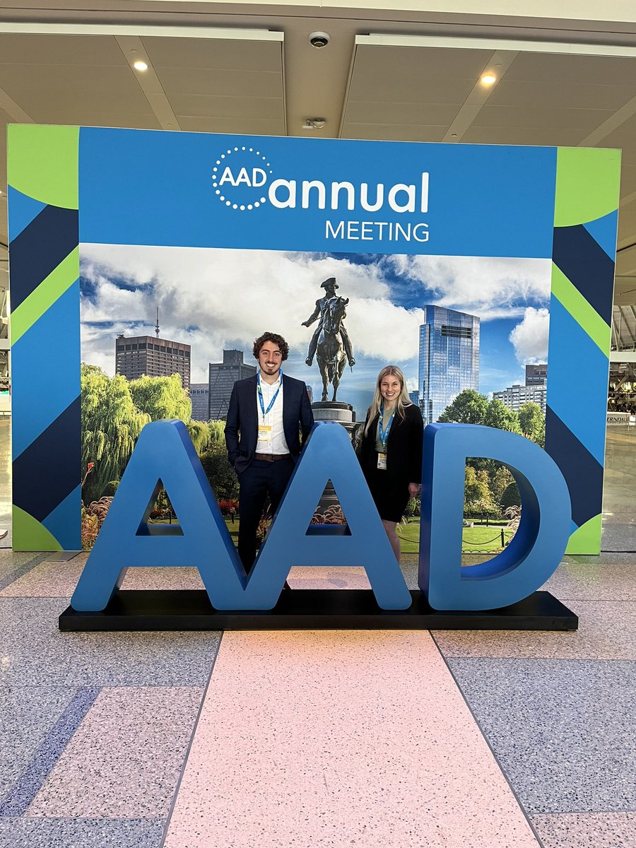 connortupper's tweet image. Quick break from step studying for #AAD2022 🙌😍 and I found a Levain in Boston :,)