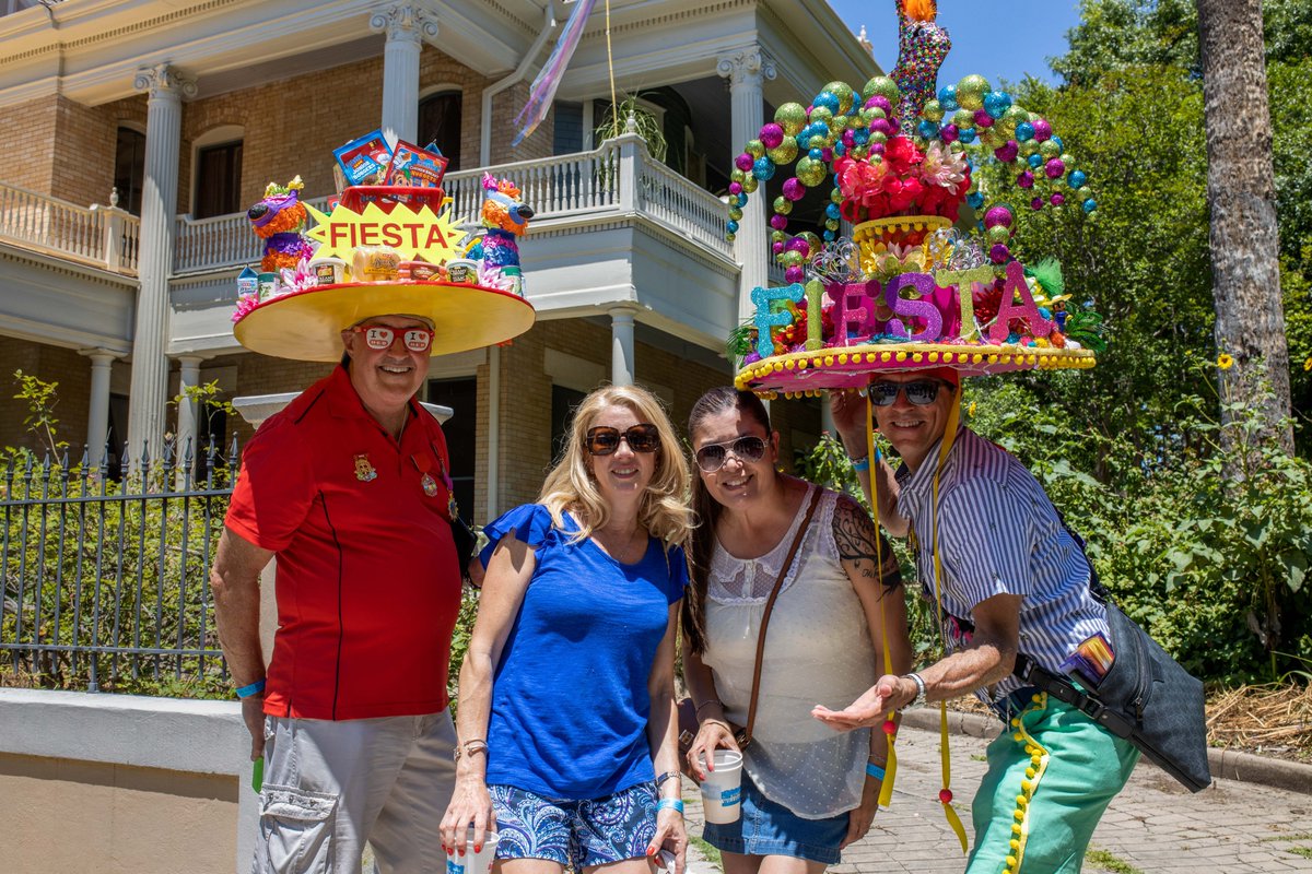 Viva Fiesta!!! Kick off <a href="/FiestaSA/">Fiesta San Antonio</a>  at <a href="/hemisfair/">Hemisfair</a> for Fiesta Fiesta on March 31 from 4-10pm, and visit the King William Fair booth! Buy your 2022 King William Fair medal and help support arts, education and community improvements in the King William area!
