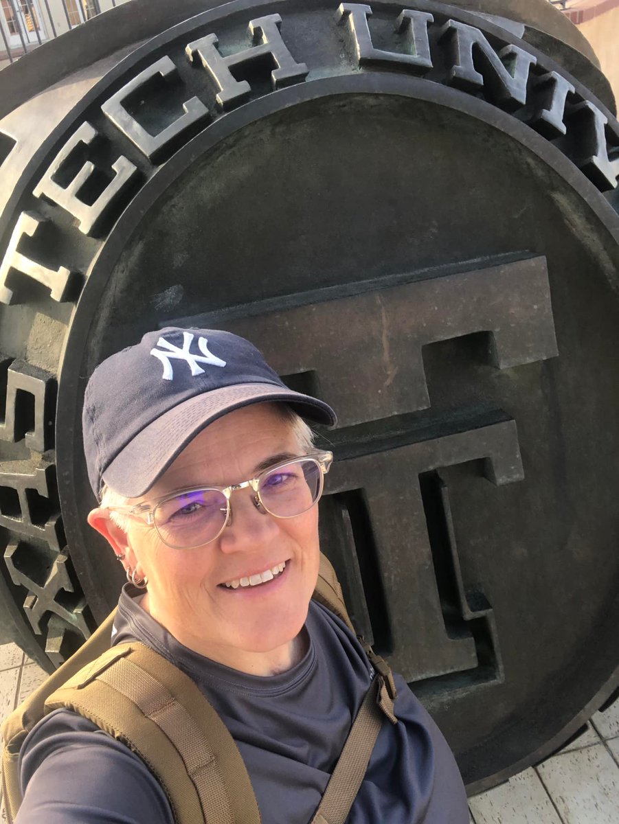 ScoutRucking's tweet photo. “Stephanie from Waco was in Lubbock this weekend and snuck in a two-mile ruck on the #TexasTech campus with her @GORUCK plate carrier and #ScoutRucking patch! 👆

Tag @ScoutRucking when you’re completing your ruck challenges and I’ll feature you here!

https://t.co/XaLJ1E7tLw https://t.co/9bmnfrOk77