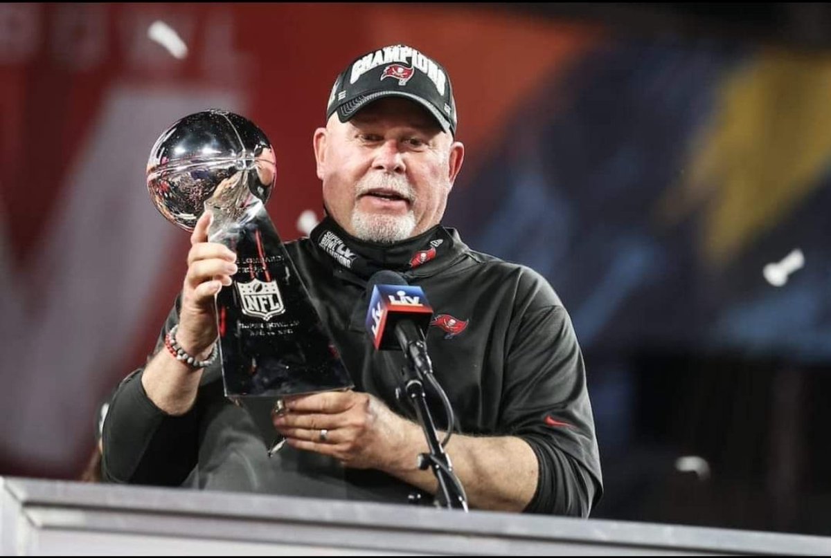 its_skip_b's tweet photo. #ThanksBA 🙏🏾
#GoBucs 🏆 🏆 https://t.co/Bzq82fjpx1