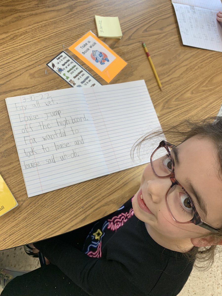TheHopkids's tweet photo. Hopkids responding to text with their Response Notebooks 📓 #Foxbooks @TheHopkids @WWP_Dalers https://t.co/K35w7vbY15