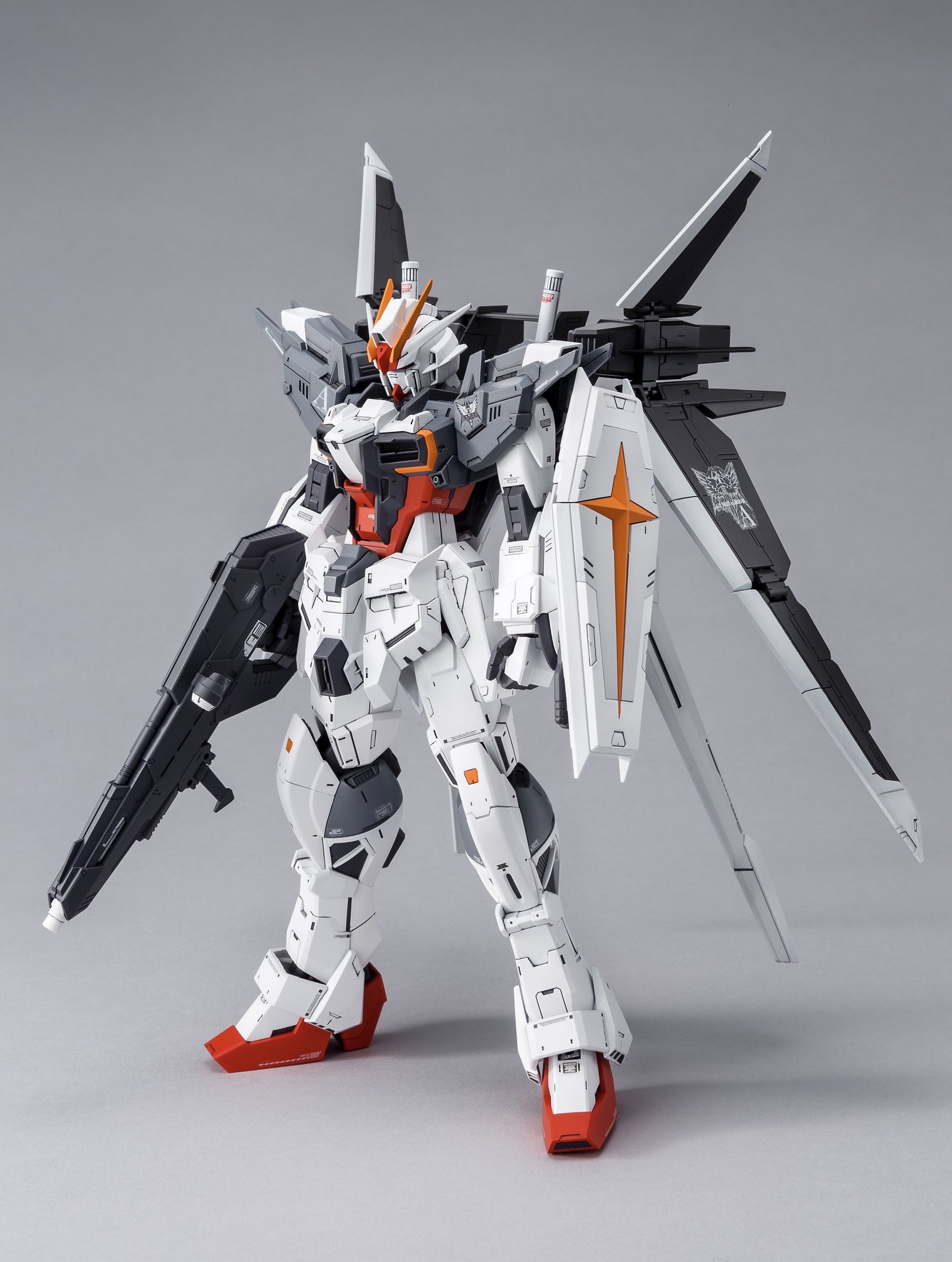 ガンプラ完成品　1 100MGガンダムエクスインパルス