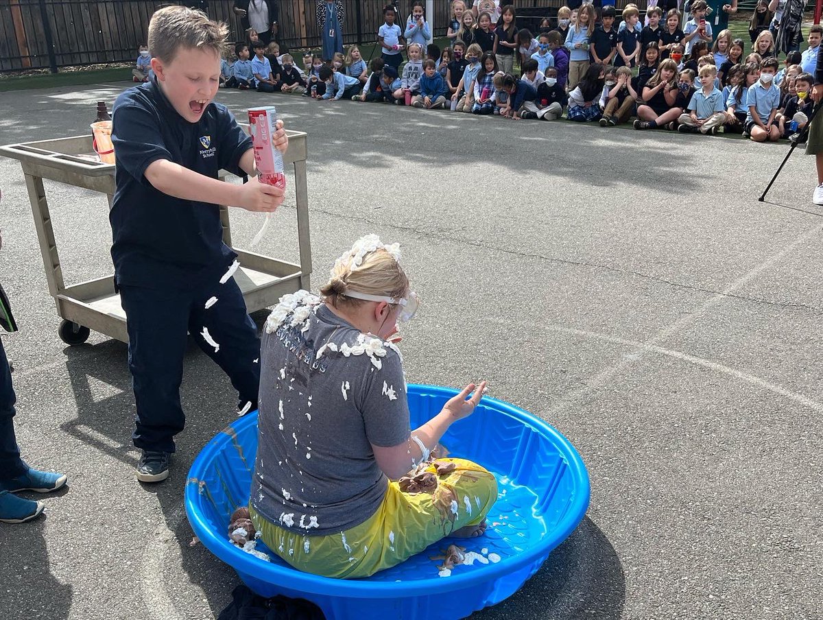 MHSMidtown's tweet photo. Jr. Kindergarten-4th grade students celebrated reaching our school wide goal of reading over 1 million minutes in March by turning Principal Kennedy into a spectacular sundae! Thank you @kcranews for the special coverage! https://t.co/4jat0e7Ljk