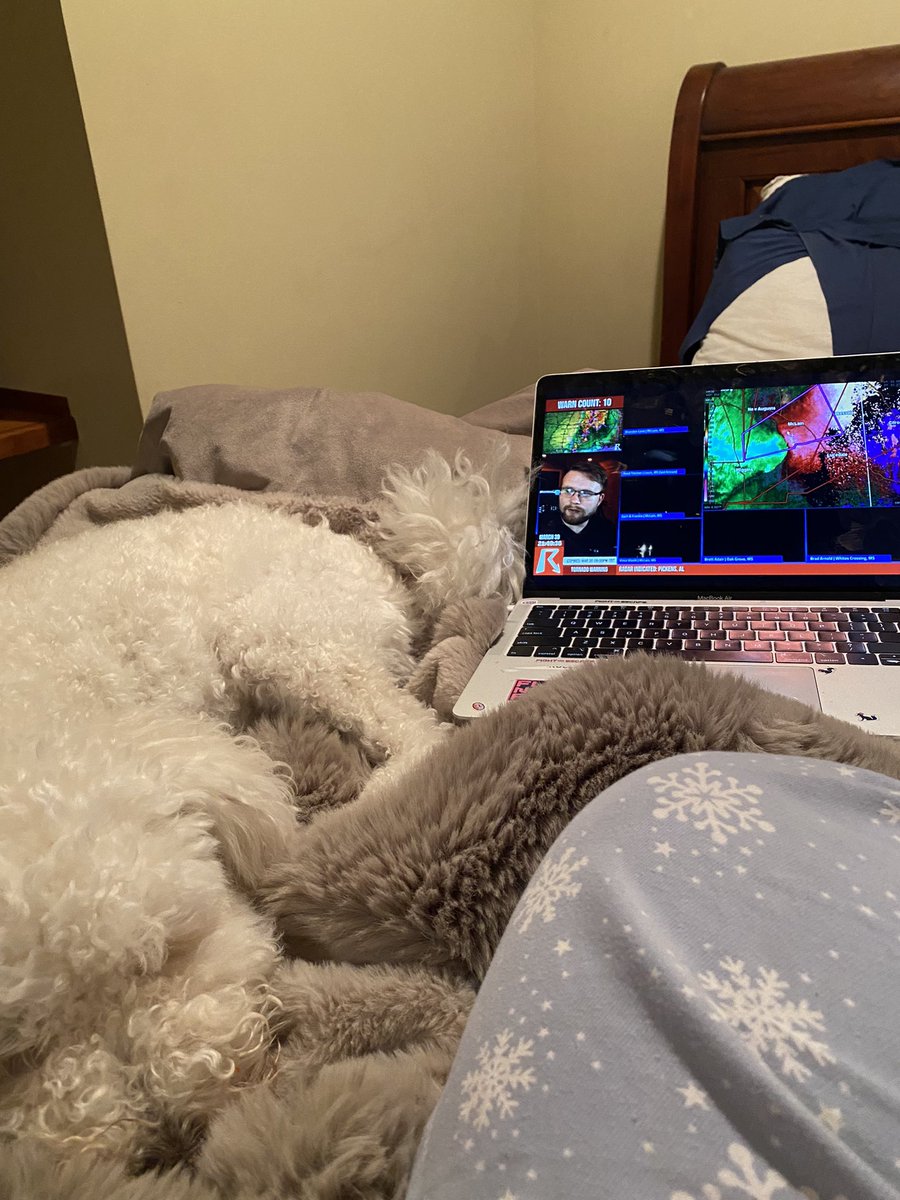 flexfelixegg's tweet photo. Waiting for the storm to reach Georgia… thank you to the entire team for everything that you do and keeping us safe ❤️ @ryanhallyall https://t.co/Zv9jXN0xyO