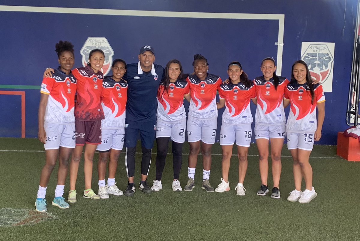 miranda_pf's tweet photo. Una maravillosa jornada 11:45am @FortalezaCEIF #fortafem 1:30pm @FortalezaCEIF U-17A y 5:00pm @FortalezaCEIF U-15A https://t.co/B5Nb8S8RiC