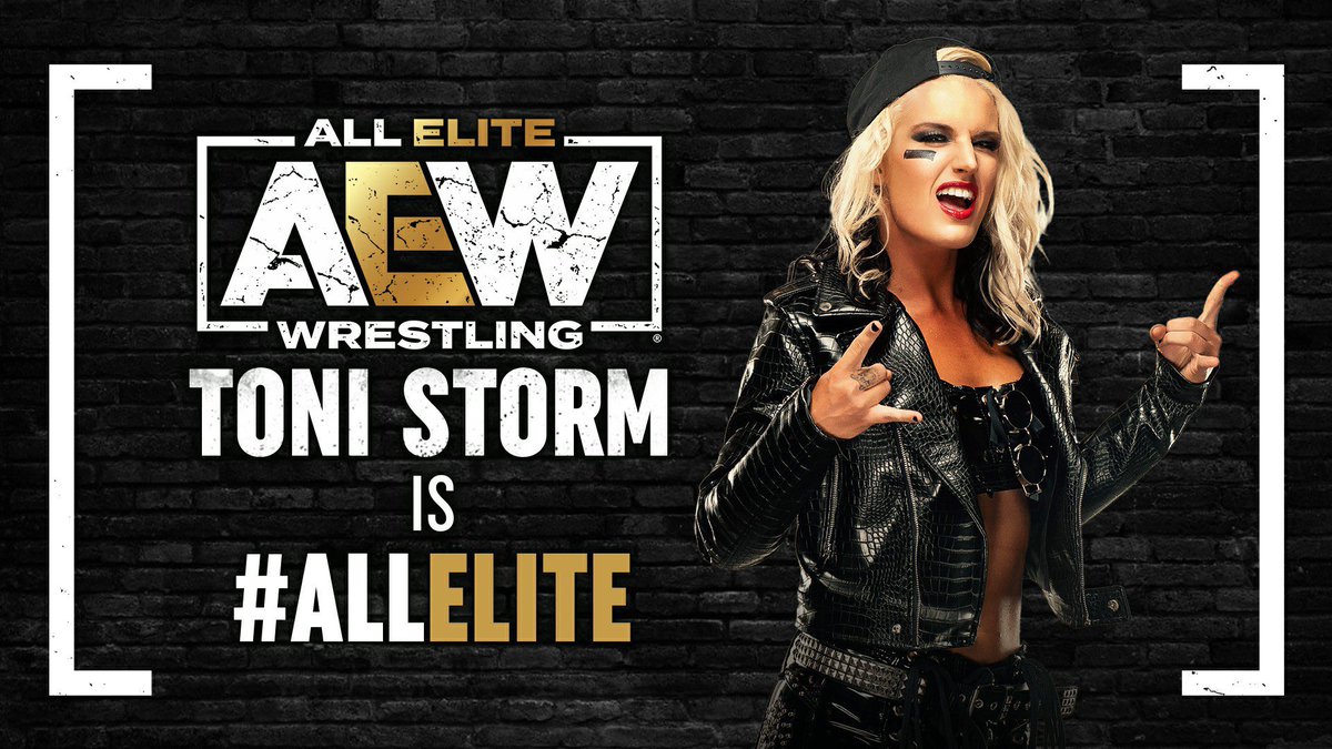 RefAubrey's tweet photo. I’m so happy! 🥰 #AEWDynamite https://t.co/EO6aPh072Z