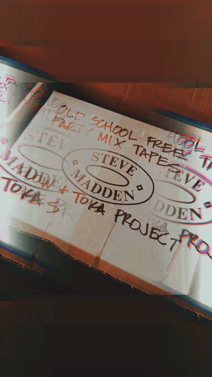 andrewmacari's tweet photo. 90’s Freeparty DJ mix tapes..
#tokaproject #mixtape https://t.co/BDCaSTRYYX