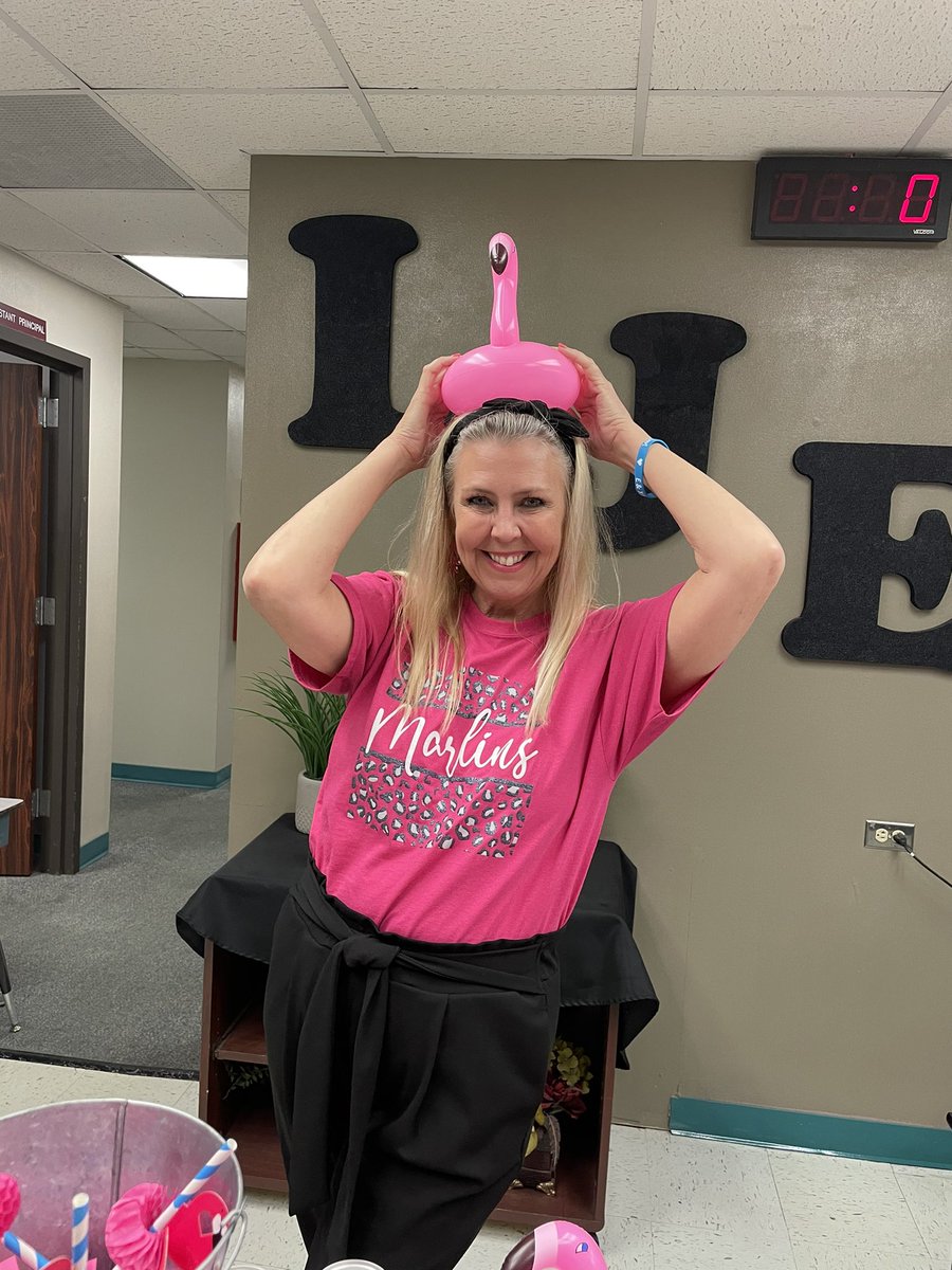 Amy Piña tweet media