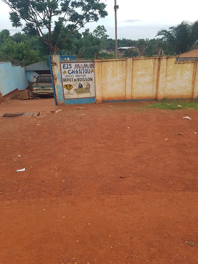 _restaurant_bot's tweet image. Restaurant Chez Chantou; QM68+G26, Bambari, Central African Republic google.com/maps/place/?q=…