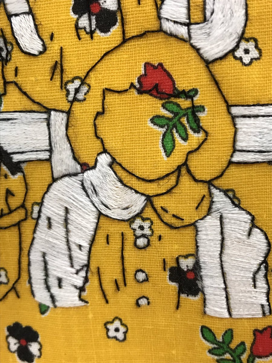 kedstevenson's tweet photo. It took me about an hour to do just half of the collar. Can’t wait to finally see this one done. 
#wip #embrodiery #embroidered #art #artist #womenartists #illustration #fibreart #fibreartist #fibrearts #textileart #canadianartist #canadianart #contemporaryart #contemporaryartist https://t.co/QJb5MfvuiV