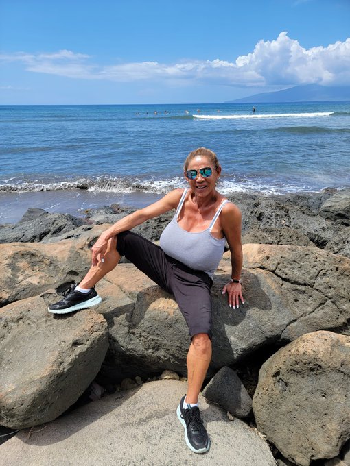 Staying longer... love it here.  🧜&zwj;♀️💃🌹🐚 https://t.co/2AKG1HML2y<a href="/tag/bigtits"class="tags"><span>#bigtits</span></a><a href="/tag/hardnipples"class="tags"><span>#hardnipples</span></a>