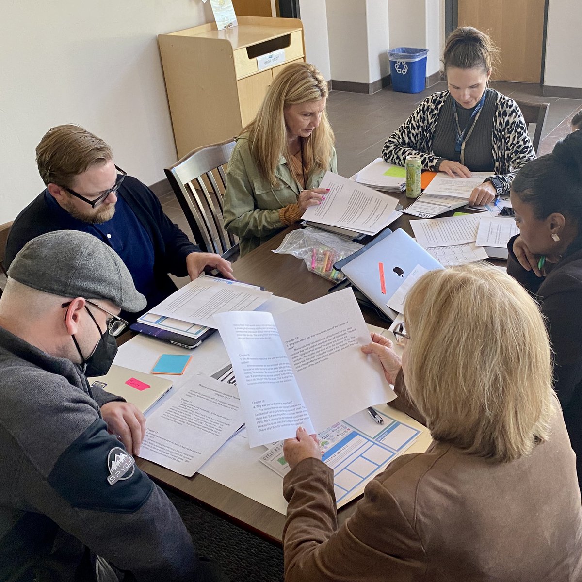 UpliftLearning's tweet image. Uplift Teaching and Learning is proud to partner with the @SRArangers to facilitate meaningful collaborative conversations and structures for informed decisions. @EagleMcDairmant @TiffInnovate 
#NotATraining #Uplift6S