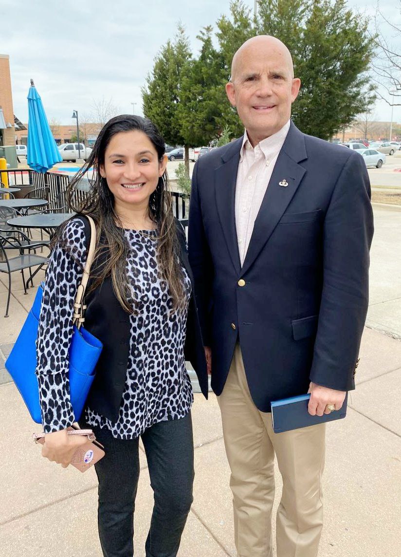 KhushSR's tweet photo. It was great meeting @SelfForCongress and discussing various ways via which he can reach out to the Indian population in his area. He is running for US House from the 3rd CD of TX. #VoteRed2022 #GOPTX #RNCTX #RepublicanIndianAmericans https://t.co/Mw8JCjFcQ2