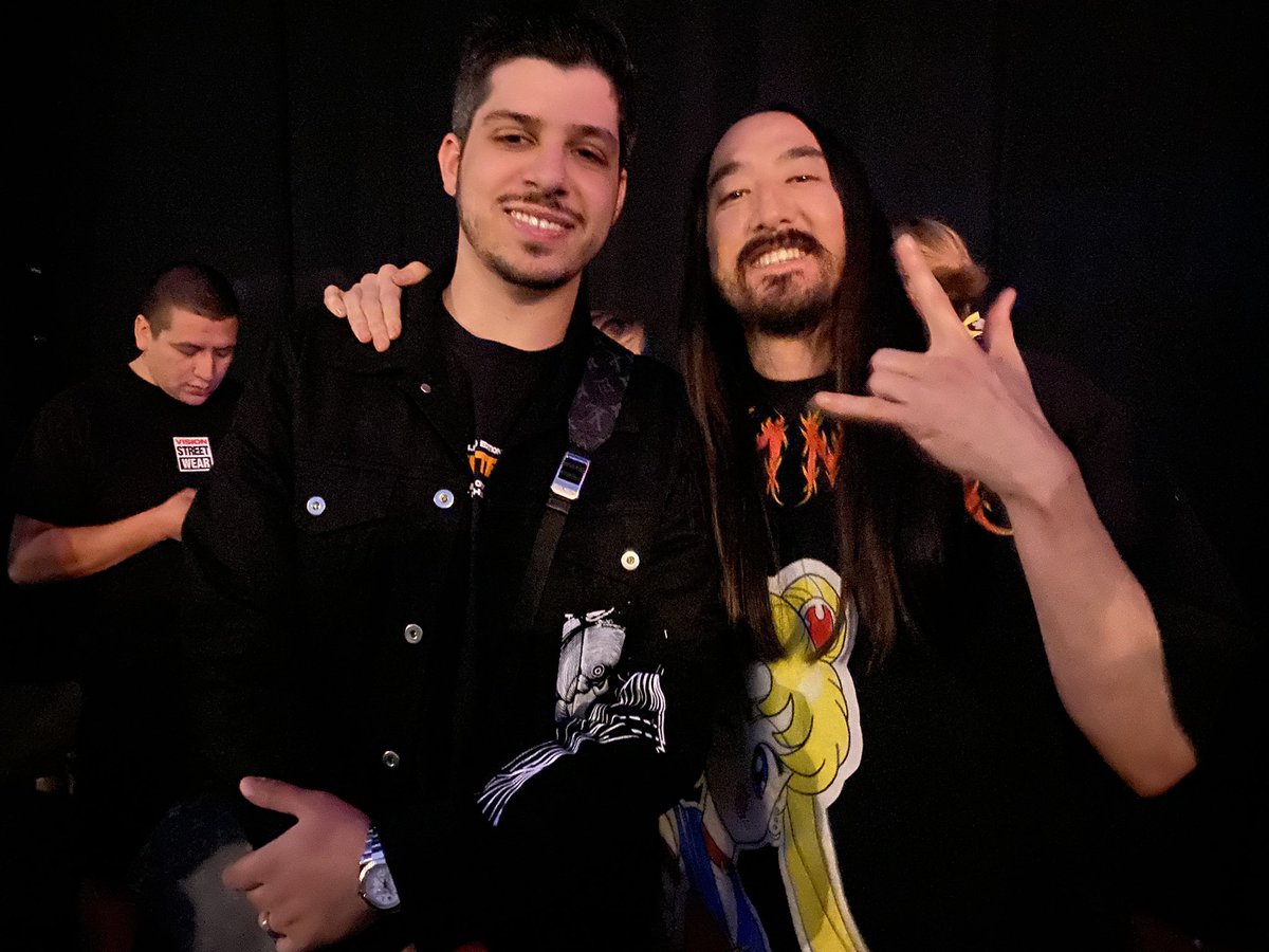 Baderasadeth's tweet image. Got something cooking 🧨 @steveaoki @DegenToonz