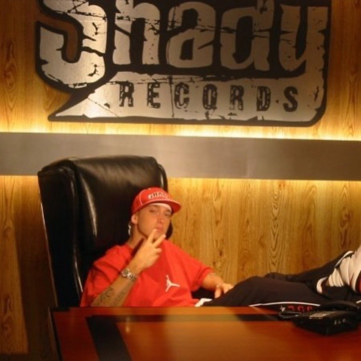 bridgitte303's tweet photo. Who's The Boss? 👉🏼 🖐👈🏼
@Eminem
#Shade45
#ShadyRecords
#Eminem
#SlimShady
#1Stan
#Stan
#Myfavoriteperson
#marshallmathers https://t.co/bY969TUd7N
