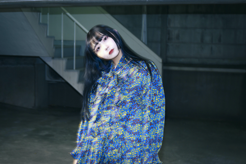 rooftop1976's tweet photo. 21歳のシンガーソングライター・ナナジュウハチ、3カ月連続での楽曲配信リリースが決定! 第1弾となる楽曲「mega high」がリリース開始!- ニュース | Rooftop https://t.co/k9FajrOgzD https://t.co/qLzvanCAvk