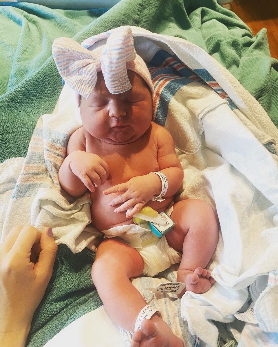 Bradshawsmom's tweet photo. Welcome to the world, Whitley! 💕 https://t.co/4UdGQLl2u2