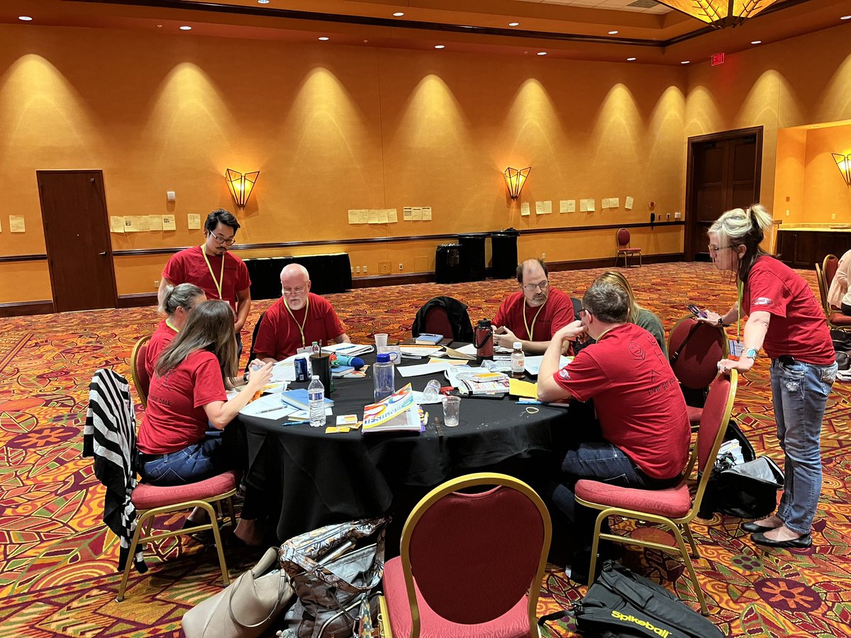 NicoleDimich's tweet photo. So grateful to be back in person facilitating Engaging Assessment Design with amazing educators! #DesigninFive #ATAssessment @SolutionTree @ThriveEd1 https://t.co/TCIOW83Bi6