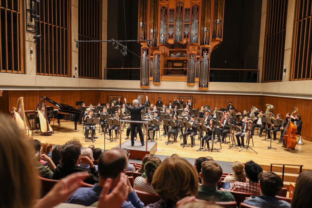 The University of Texas Bands tweet media