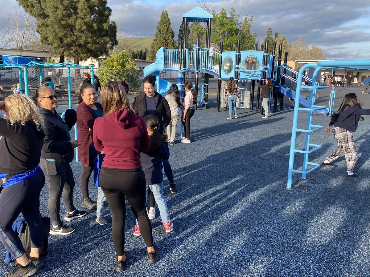 Laurel Creek Elem tweet media