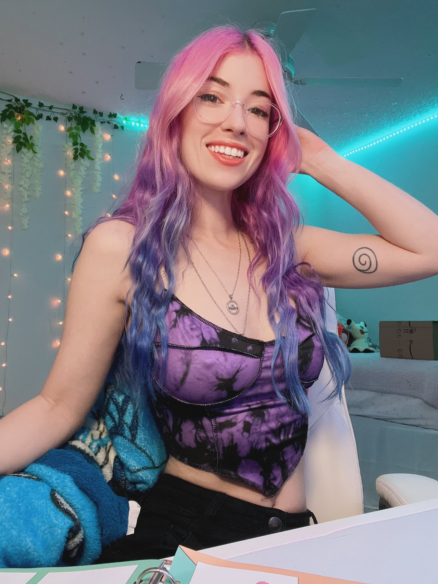 Help Simone! Emotional Twitch Stream - mok475t