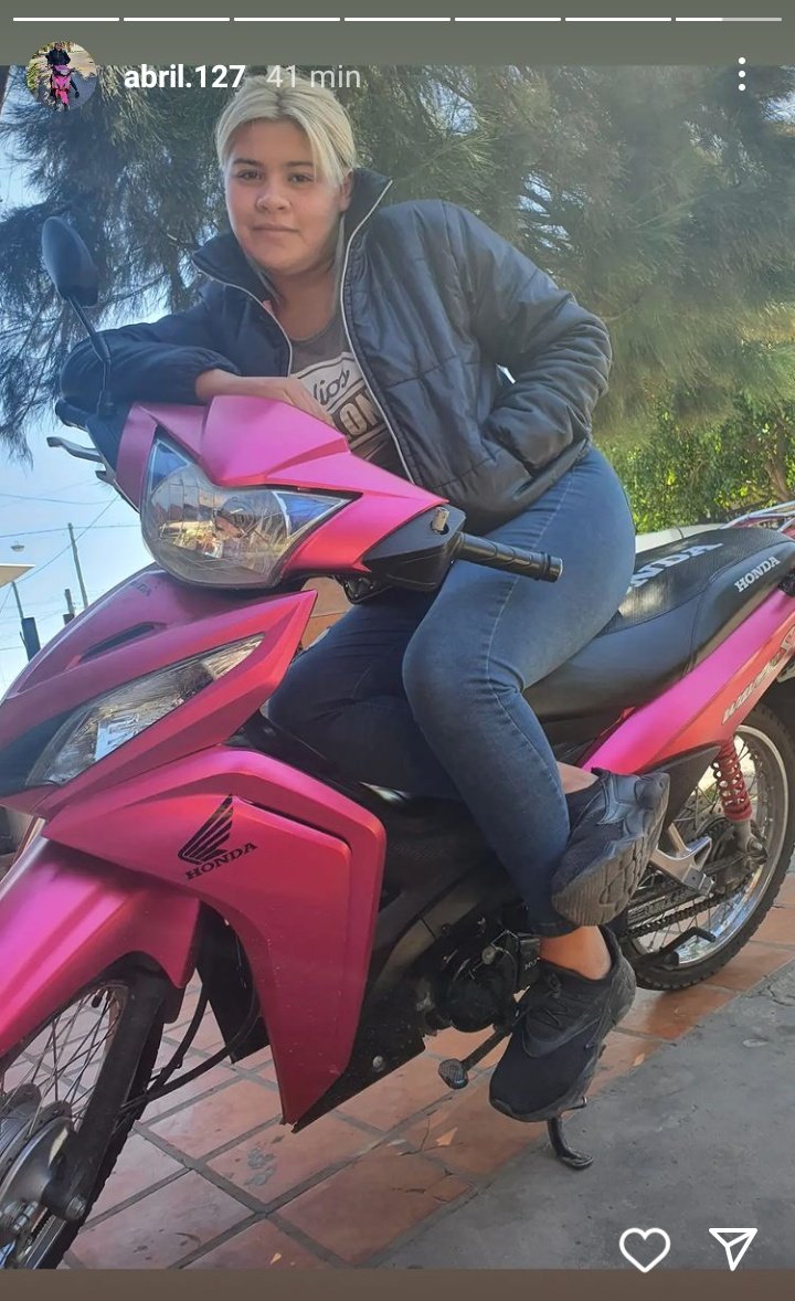 micaserrano23's tweet photo. no me voy a cansar de escracharlos hasta verlos muertos o presos manga de ratas, no se cansan de robarle a la gente. DIFUNDIR. https://t.co/y4LklLK5KH