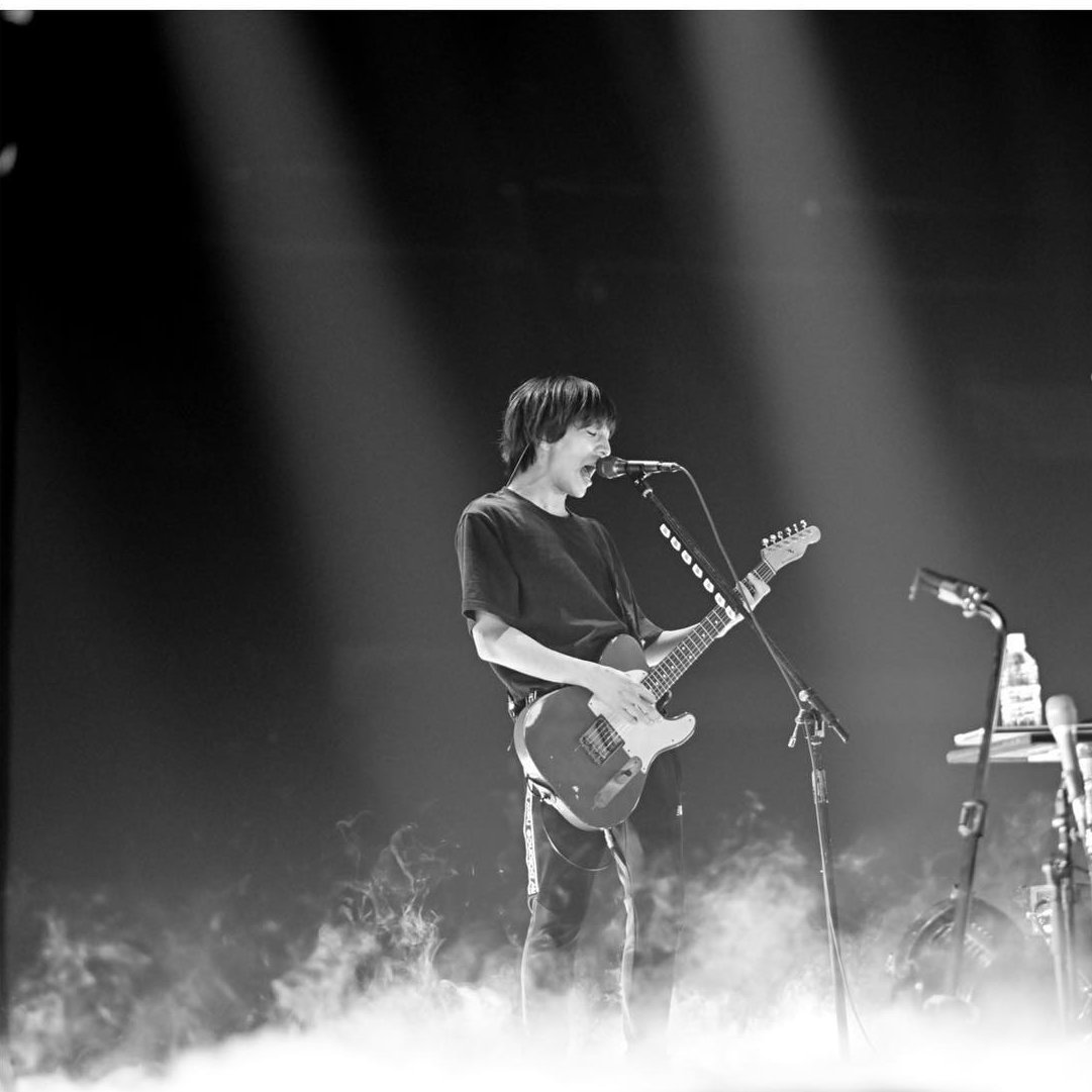 apollonmusic's tweet photo. 【新潟店】My Hair is Badの椎木さんは
NashGuitarsのT63をご使用中。楽曲「白春夢」でその音が聞けます。
ライブやTV出演!活躍に目が離せませんね!👀👁️👁️
https://t.co/HZggvJW2JQ
#NashGuitars #T63 #いつもありがとうございます
#椎木知己 さん https://t.co/I391VgTksn