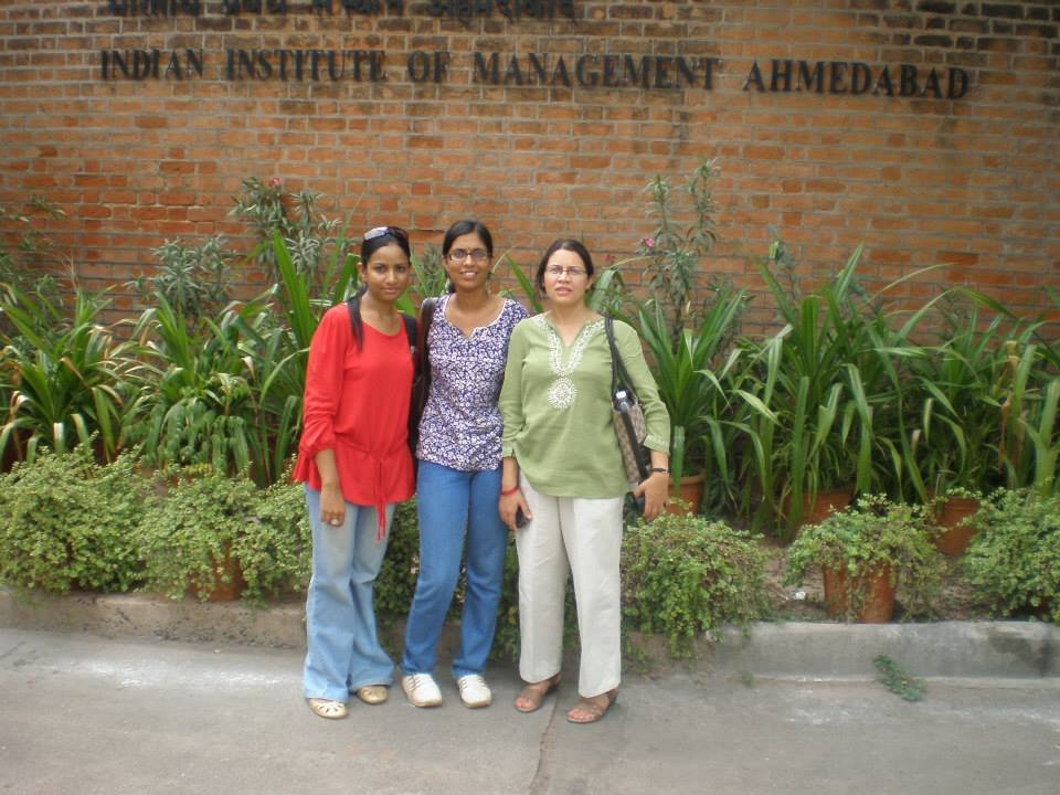 alex_voygt's tweet photo. #ThrowbackThursday 
Year 2008 
From my @IIMAhmedabad #FDPM days 
Four months at #IIMA was an enriching experience professionally and personally. I have interesting memories. Broken both elbows in the hostel room, found my life partner there, gained friendship beyond boundaries... https://t.co/sDj33ZfKMt