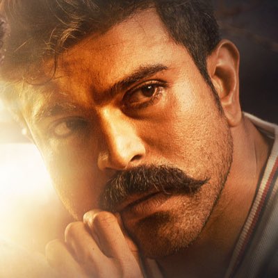 KarnatakaRCfans's tweet photo. 5.6M Followers For ManOfMasses @AlwaysRamCharan On Instagram 😍

#ManOfMassesRamCharan https://t.co/YMTvAkFfUL