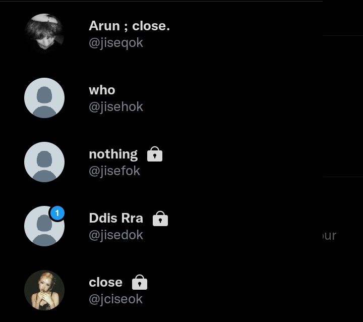 xfrasa's tweet photo. ini bisa disell g sih.. bo jiseok kalo bisa sell berapaa ya? #zonauang #zonabu https://t.co/q8GZw6IURb