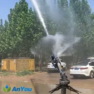 ChinaSprinkler's tweet photo. Rain gun sprinkler is a great way to save water and improve work efficiency in agriculture. It allows your land and plants to not have to wait for a rainy day!
#agriculture #sprinkler #Raingun https://t.co/xphfFQ6lse