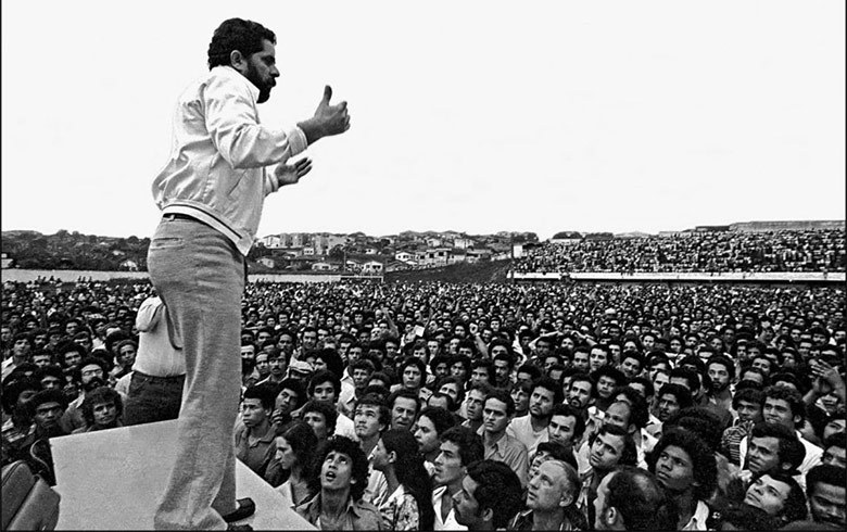 Onde estava o seu candidato durante a ditadura no Brasil?

O meu: