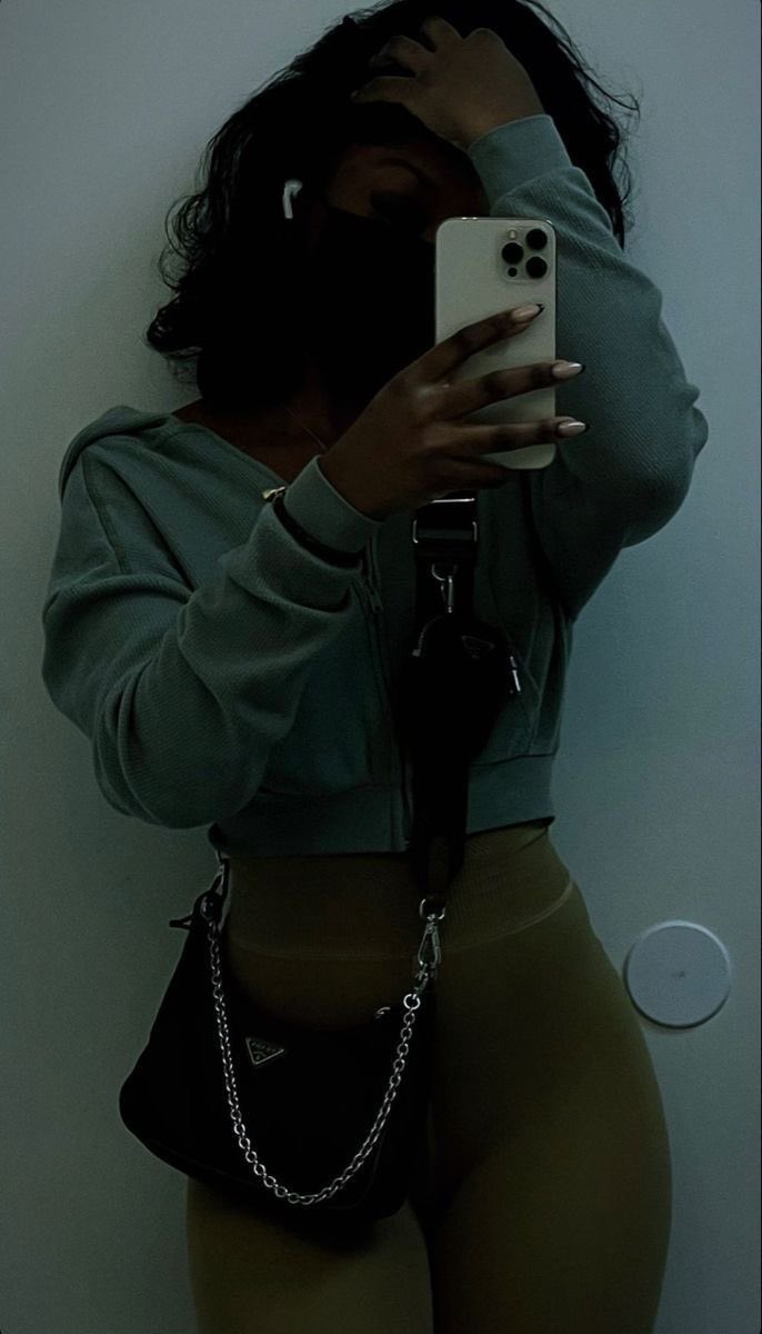 ᅠᅠ

ᅠᅠ

ᅠ

                𝖑𝖆𝖉𝖞 𝖇𝖗𝖎𝖈𝖐𝖟

ᅠ

ᅠ

ᅠ