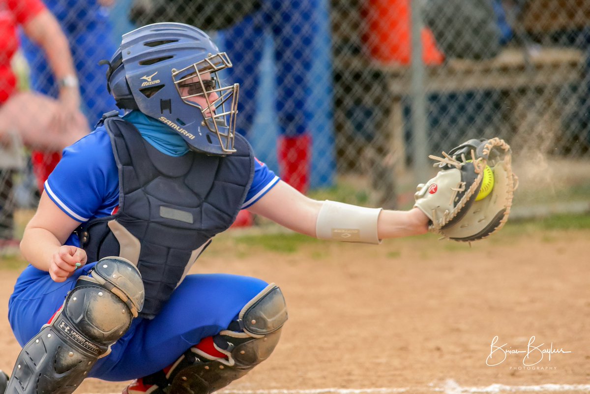 <a href="/LadyCardsSball/">TWHS Cardinal Softball</a> defeats <a href="/sciotosoftball/">Irish Softball 🥎</a> 8-3 on the evening, capped by a 3 run shot late to extend their lead and seal the deal.  Story and more pics coming later this week 
@ThisWeekSports