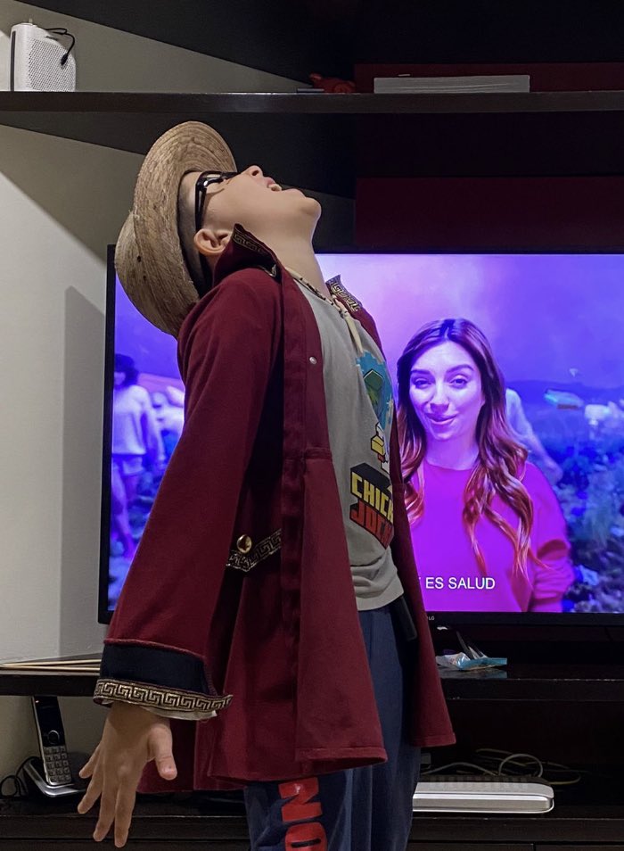 #HagoCaraDe el Sr. Justiciaaaa <a href="/MeCaigoDeRisa/">Me Caigo De Risa</a> <a href="/faisirrito/">Faisy 🐺</a>