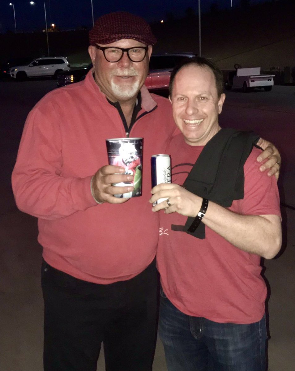 toddephx's tweet photo. Cheers to you BA on an amazing coaching career! Proud to call you a friend and mentor. Thanks for teaching me these three valuable words to live by…Trust, Loyalty and Respect. #thanksBA #CoolUncle https://t.co/3SamIWv38n