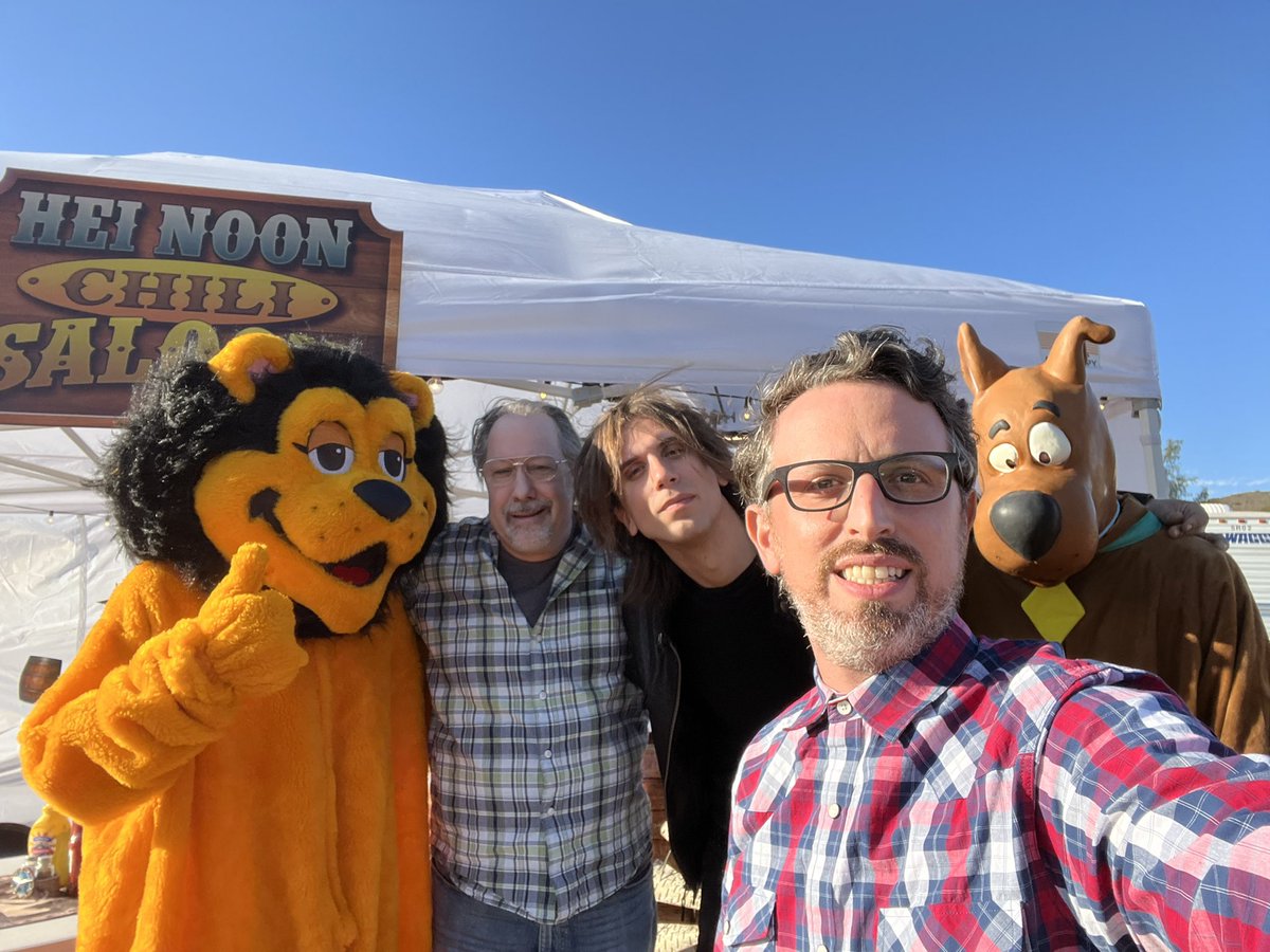 classichank's tweet photo. Here are some exclusive #behindthescenes pics from the @OCATCOfficial Oscar Special's HEI Noon Chili Saloon (powered by @qwikbite) https://t.co/yguV6OkHeN