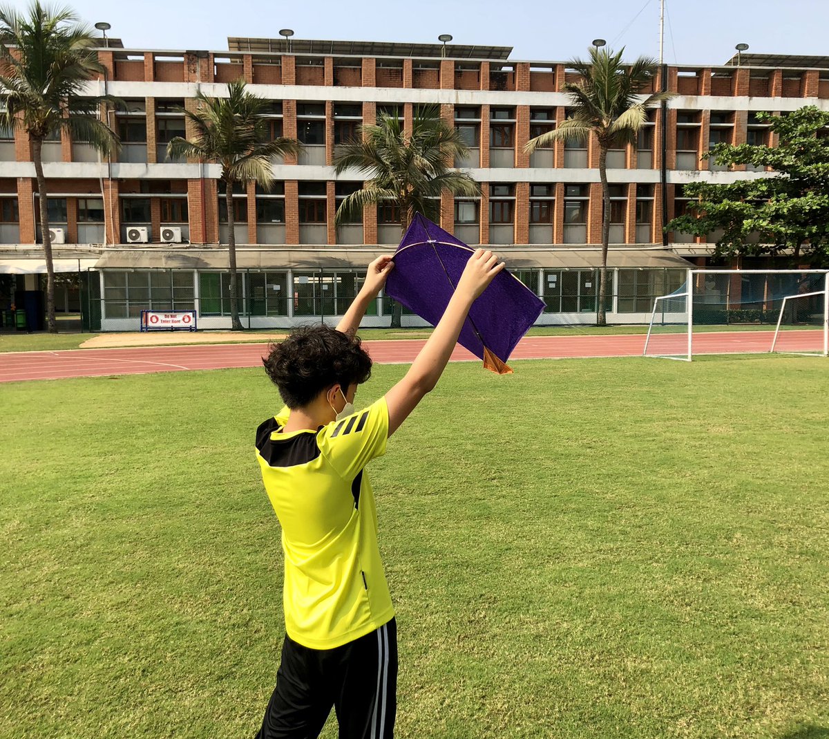 AISCElementary's tweet image. #AISCGrade4 students are testing out their kites today as a part of their #AISCIndianStudies unit.