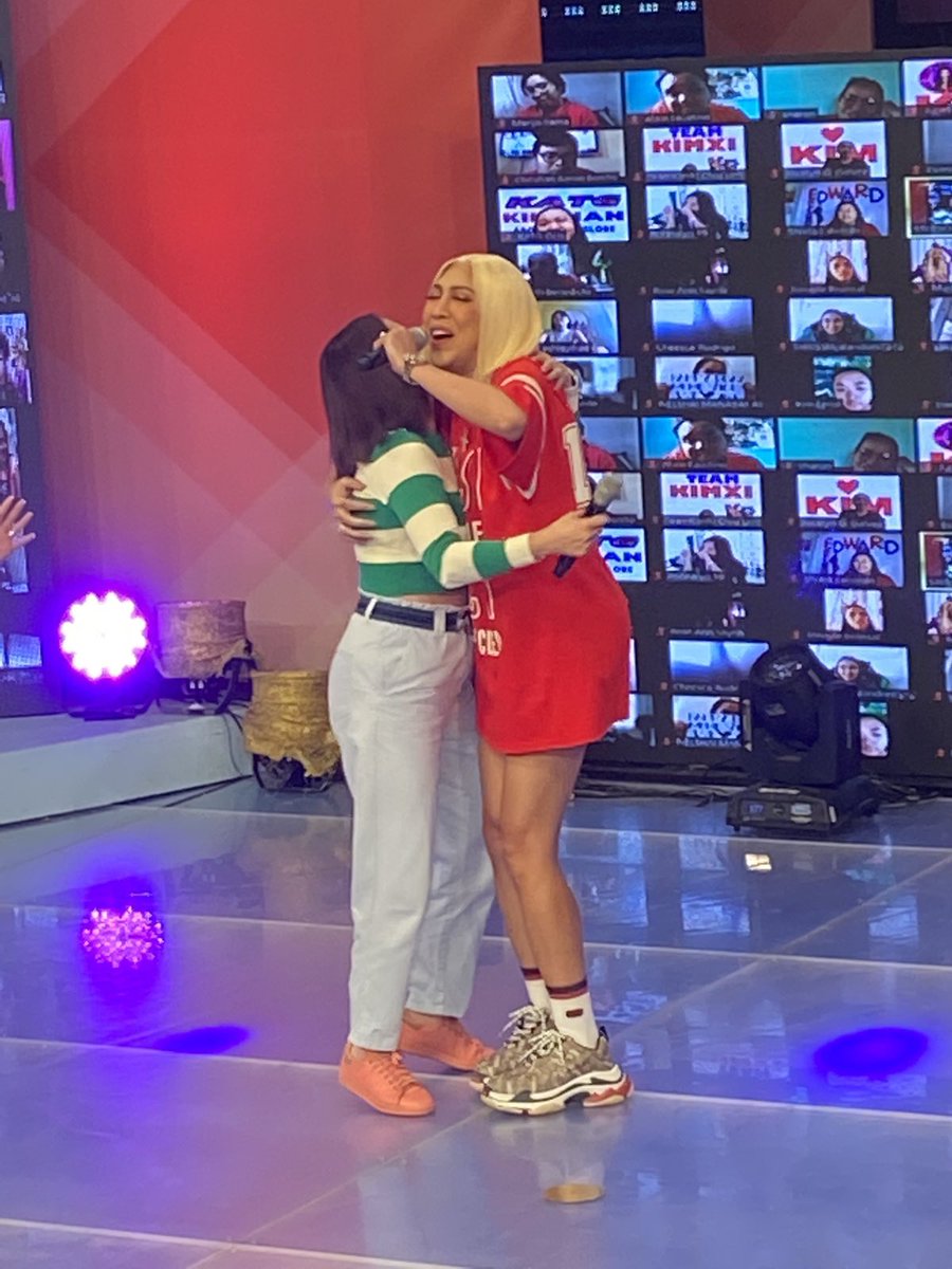 itsShowtimeNa's tweet photo. ViceRylle moment ngayong birthday ni Meme Vice
#ShowtimeHotStuff https://t.co/BCcgU2cbS3
