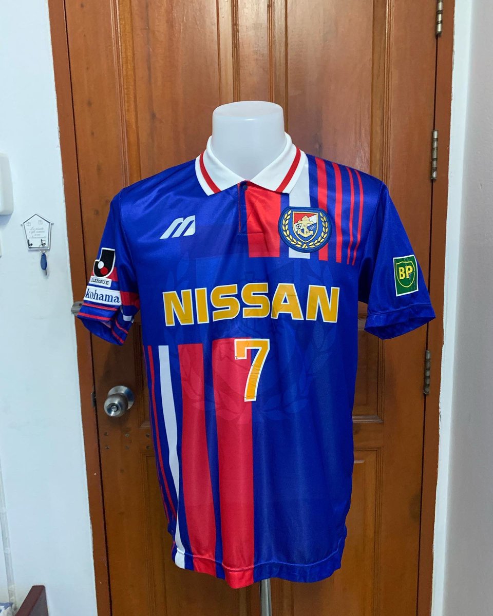 KongtapAFPringt's tweet photo. 🔥Yokohama F Marinos 1995🔥 @prompt_fmarinos 

#yokohama #yokohamafmarinos #fmarinos #kodak #nissan #mizuno #jleague #Jersey #classic #footballshirt #classicfootballshirt #Champions https://t.co/LlcAlMhh8B