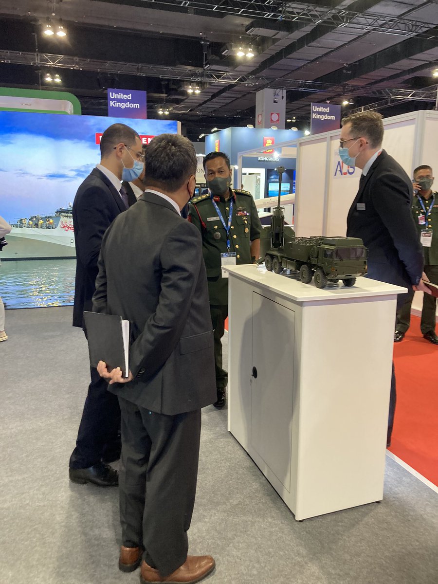 BAE Systems Bofors tweet media