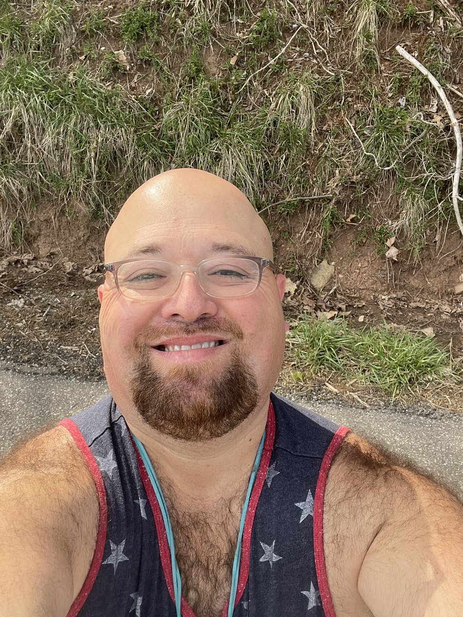 andy_ditoto4's tweet photo. Wishing for summer get here soon in West Virginia https://t.co/6FiJVxKEUk