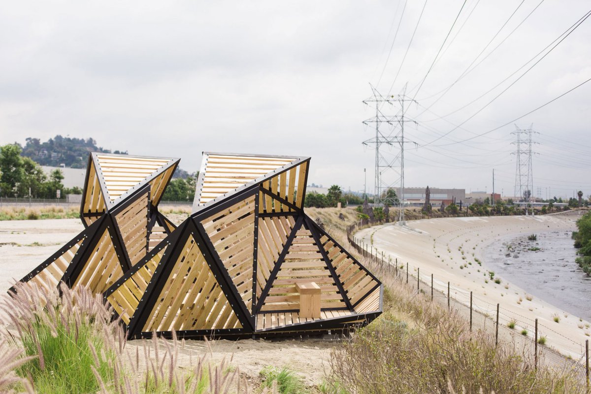 clockshopla's tweet photo. Throughout the spring of 2016, architecture students from @WoodburyU completed and built two projects for the Bowtie as part of the Agency for Civic Engagement, Spring Design Studio. #BowtieProject #LARiver https://t.co/q6YAofJgWz