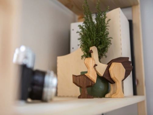 SustainableS20's tweet photo. Friendly. Fun-loving. Spontaneous.

Link:
https://t.co/W41zxvM3Ah

#sustainableshopping #organic #biodegradable #sustainable #ecofriendly #ecoproducts #zerowaste #plasticfree #gogreen #environmentallyfriendly #furniture #homedecor #woodwork #wood https://t.co/yL12ywxOLu