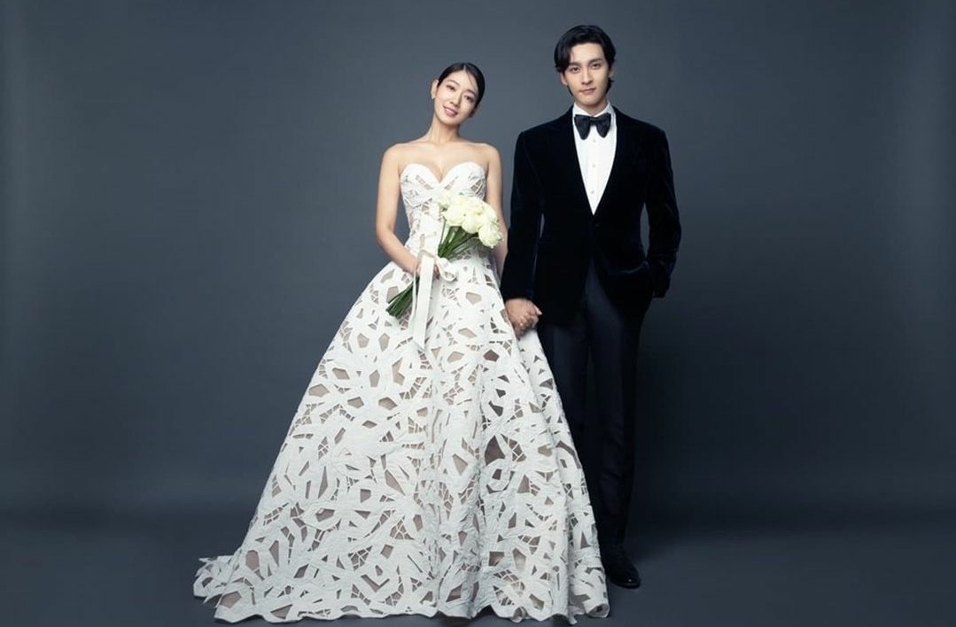 gyeoulliewasseo's tweet photo. who's nextt?? 👀👀 #BinJinWedding https://t.co/jg6GpN9U23