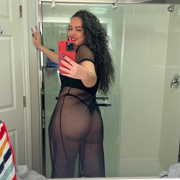 AmazonMarcy's tweet photo. Goddess Marcy will be in #Miami 4/24-26 🔥
▪️
Feet smelly session gagging trampling ballbusting armpit femdom BDSM tickle strapon facesitting fetish fart pegging scat watersports spit humiliation wrestling tall amazon double KO tall amazon #Miamisession #Miamieet https://t.co/KphawWQ3pj