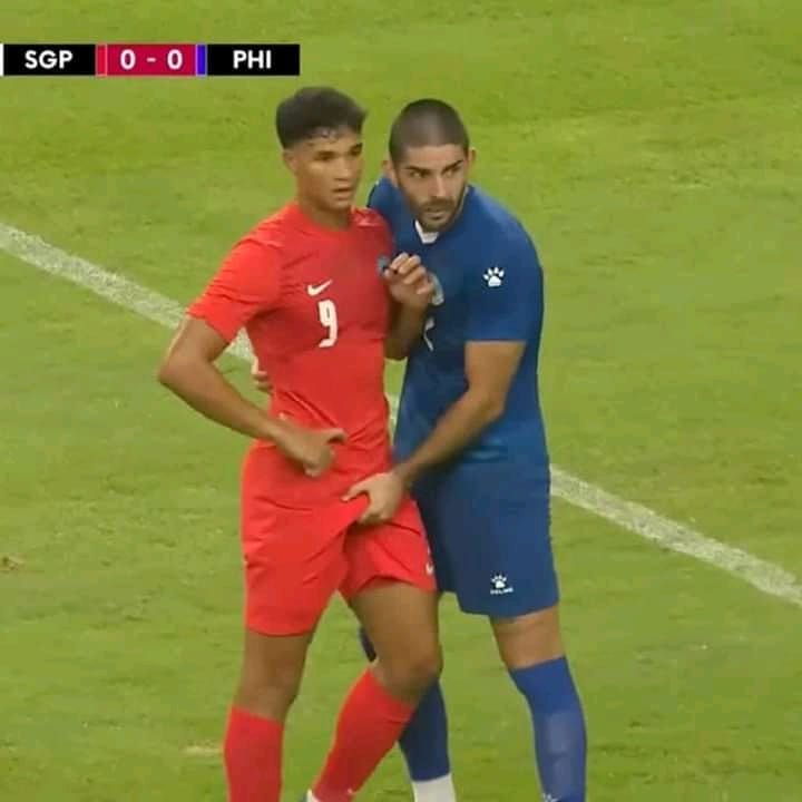 When you are given instructions to merry your man😂😂

#rockvillians
#BWSocialClubs