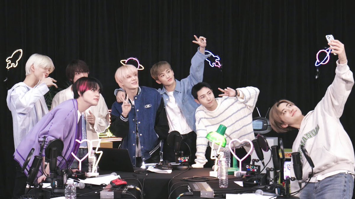 1 triệu bản trong vòng 4 ngày 💚
#NCTDREAM #NCTDREAM_GlitchMode #GlitchMode1MHanteo