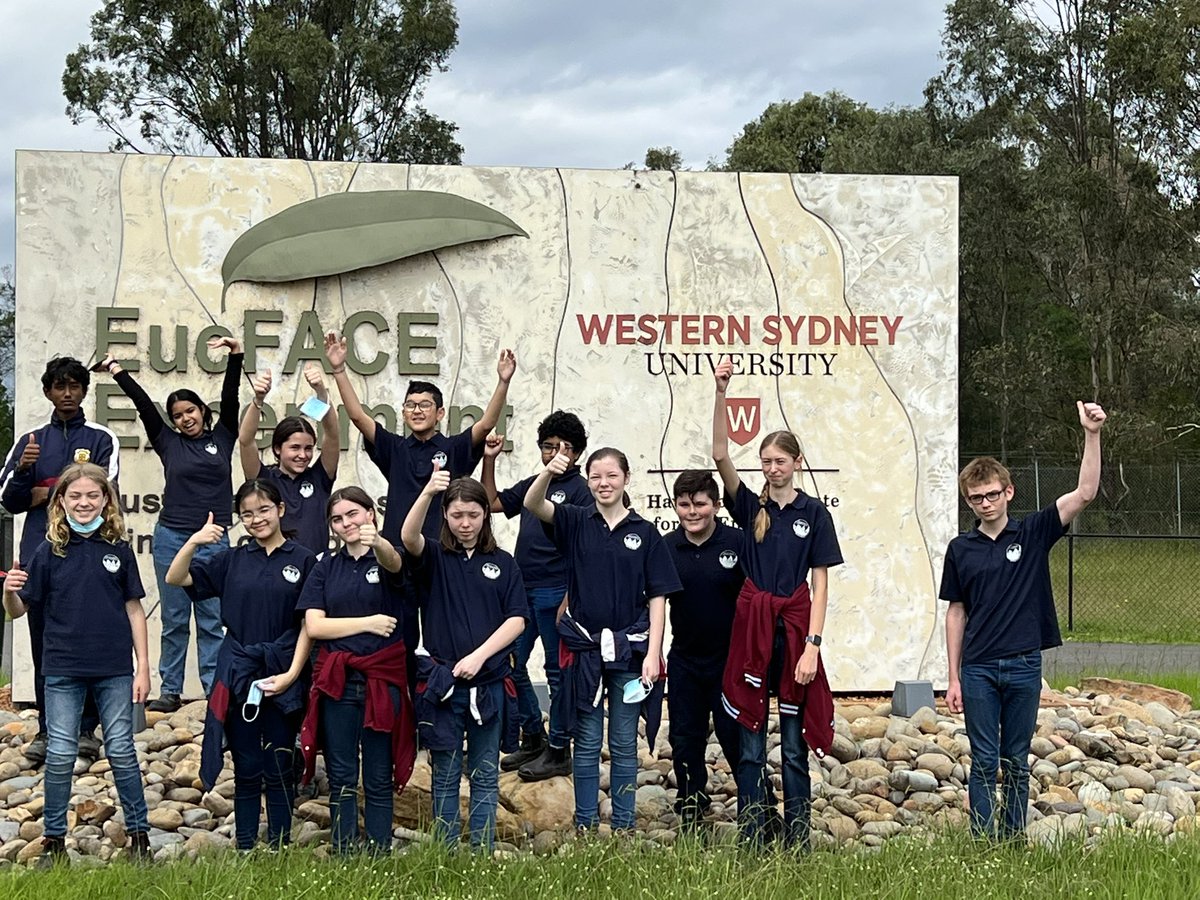 CoE_AgEd_RAC's tweet photo. Our Yr 8 Applied Learning today took us to @westsyduhie WSU  Hawkesbury Institute for the Environment with workshops at both the NVPCC and EucFACE. Amazing learning from the experts. @NSWEducation @mccallumtp @LeanneNixon #partneredlearning #agstemfutures https://t.co/eFFun9lpEY