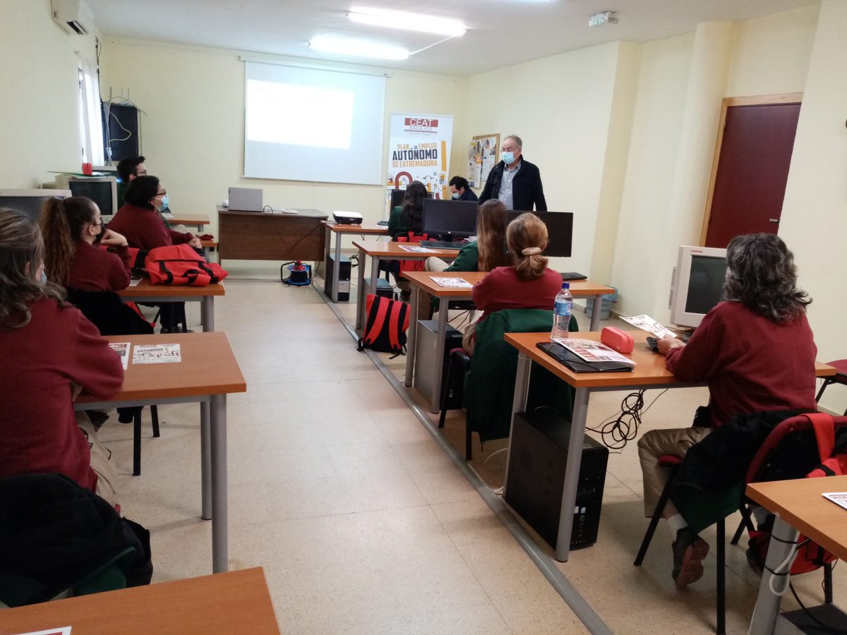 CEAT BADAJOZ tweet media